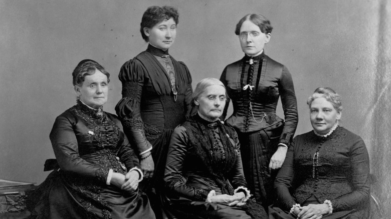 Susan B Anthony sits with International council of women