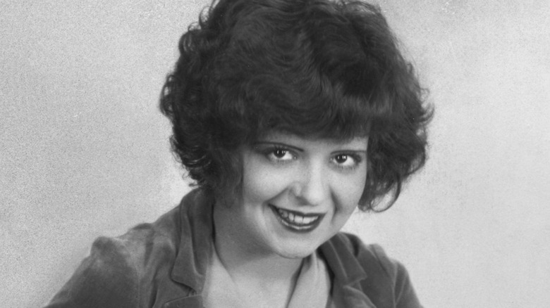 Clara Bow grinning