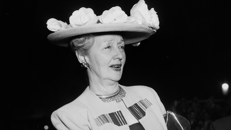 Hedda Hopper in a large floral hat