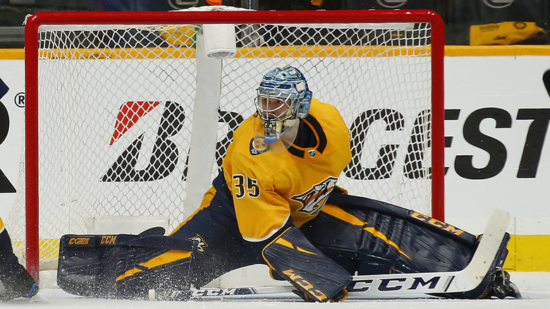 Pekka RInne making a save