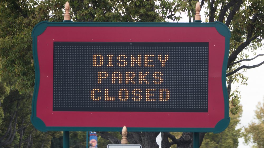 disney parks closed