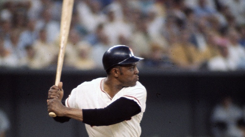 Willie Mays batting