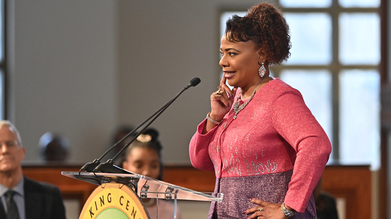 Bernice Albertine King addressing crowd from podium