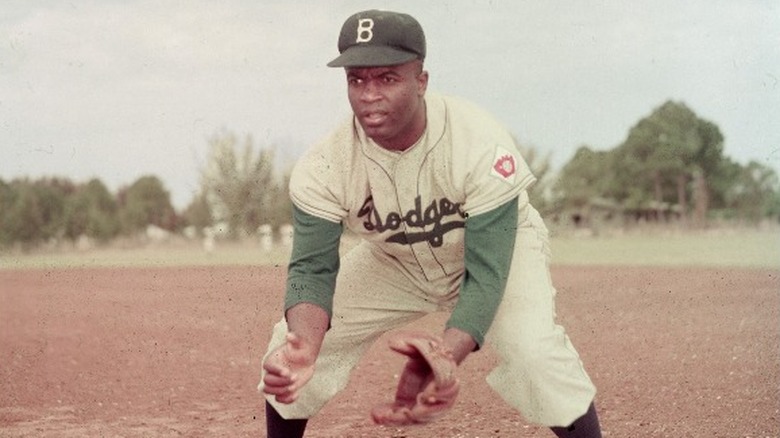 Jackie Robinson fielding