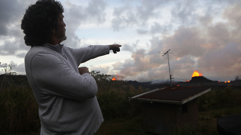 volcano erupting lava toxic cloud