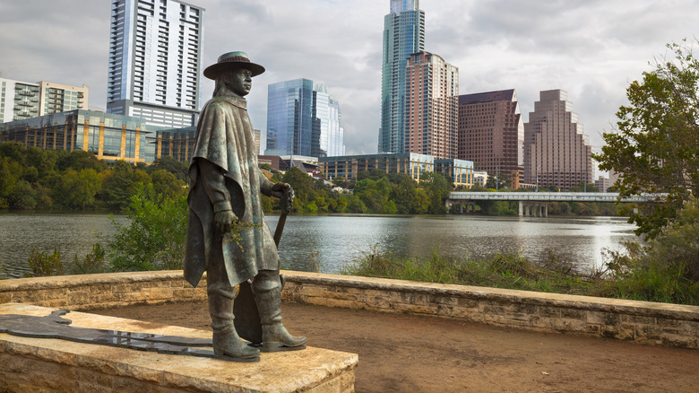 Statue of Stevie Ray Vaughan 