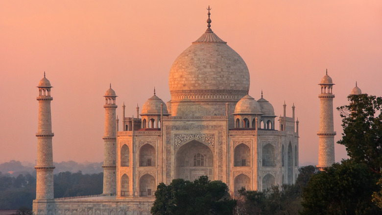 Taj Mahal at sunset