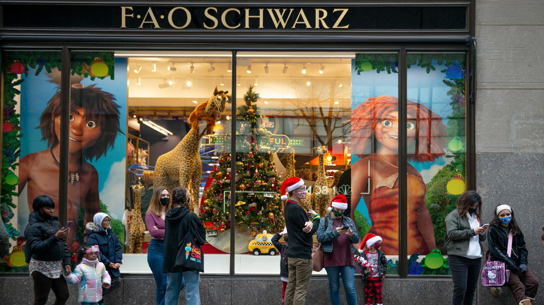 FAO Schwarz Rockefeller center