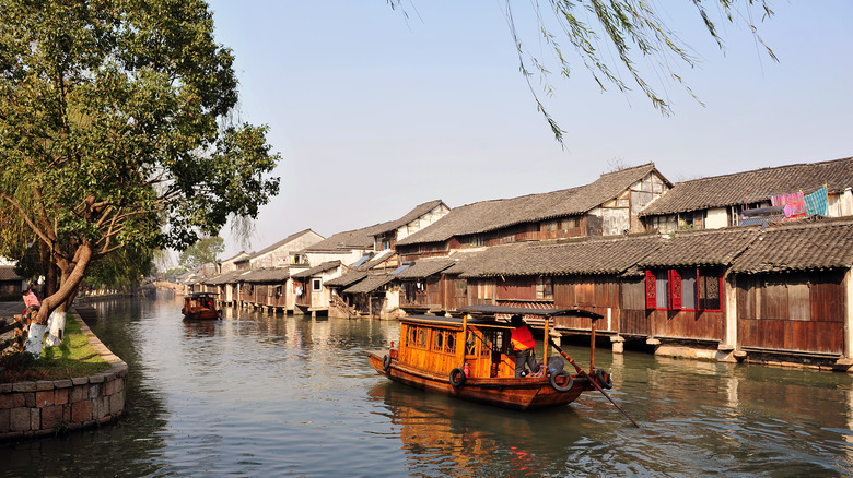 river boat in china