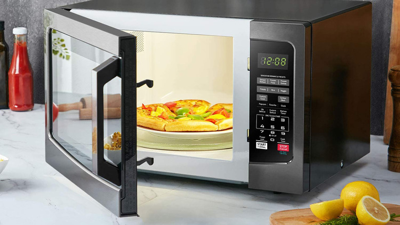 Open microwave oven