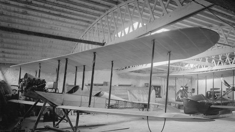 A 1914 airplane 