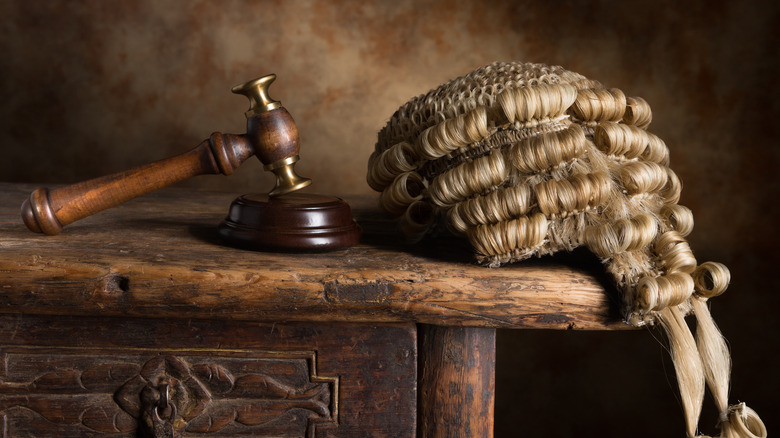 English wig and gavel