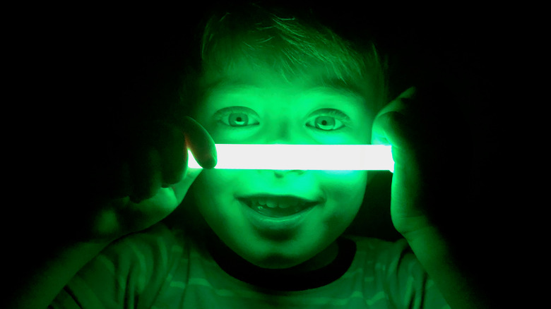 child green glowstick