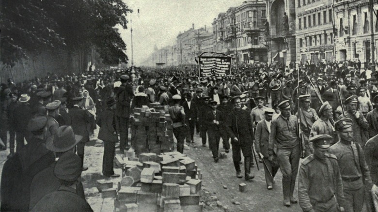 Bolshevik parade, 1917