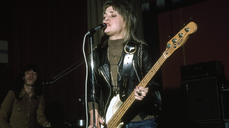 Suzi Quatro onstage in 1973