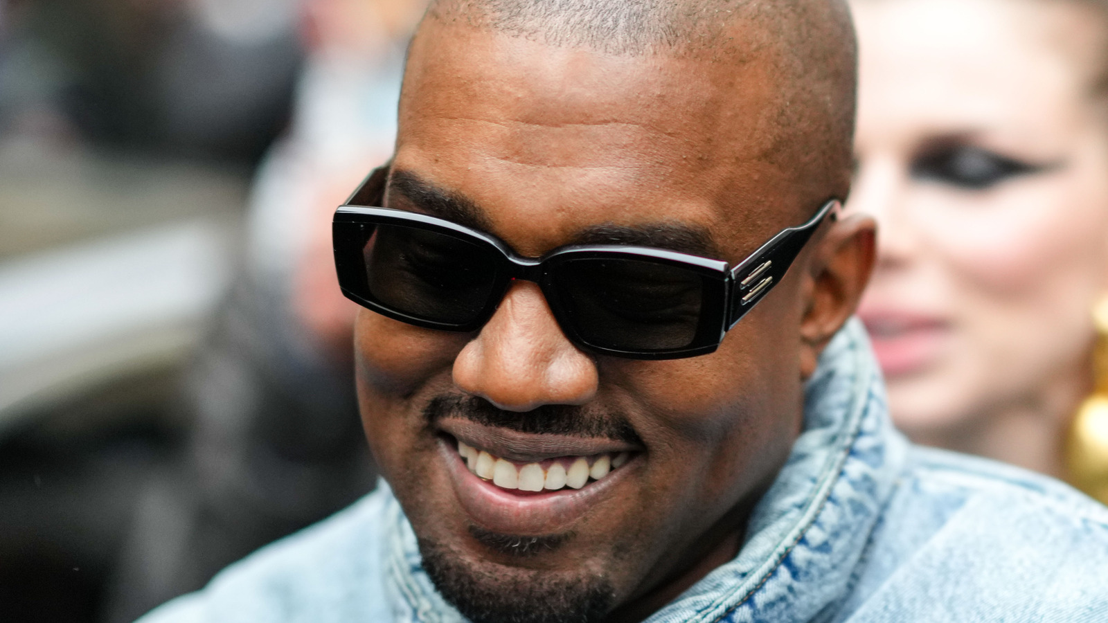 How Kanye West Really Became Famous - Celeb 99