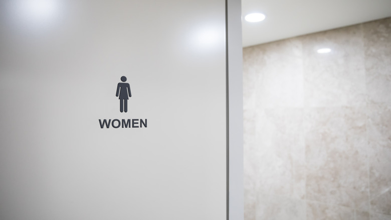 Women's bathroom sign