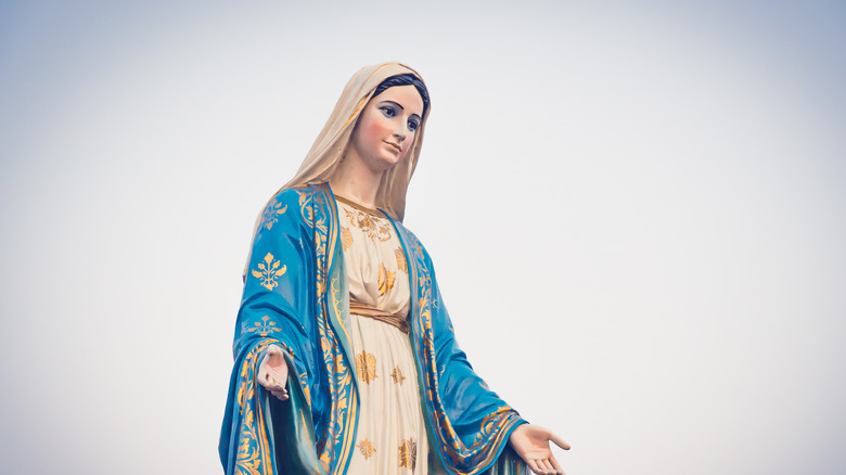 Virgin Mary statue