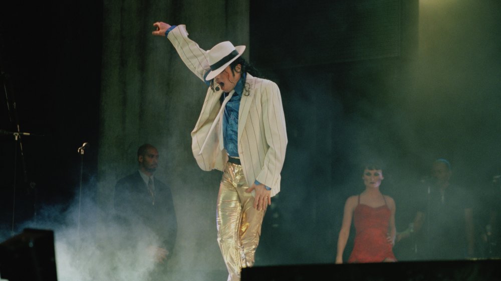 Michael Jackson performing 1990s