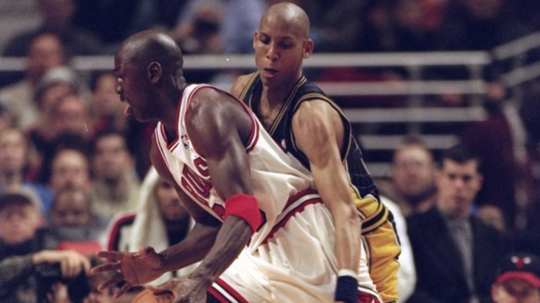 Reggie Miller defending Michael Jordan