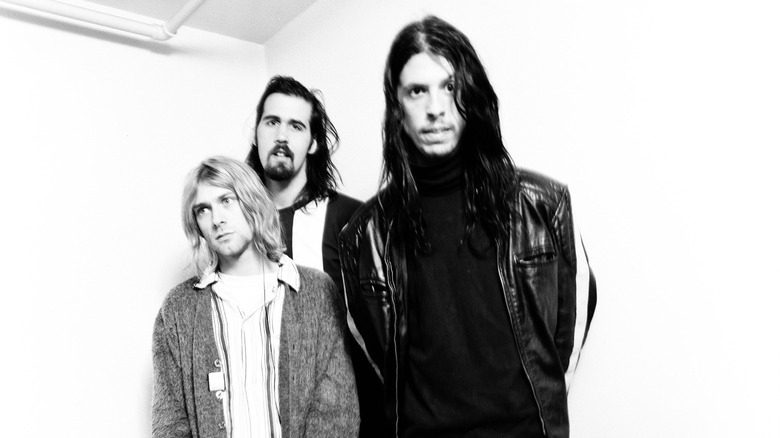 Nirvana posing for band photo