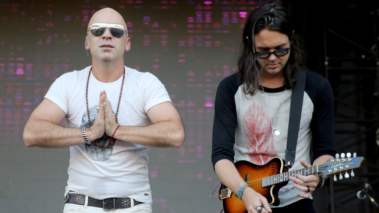 Ed Kowalczyk and Zak Loy sunglasses guitar performing