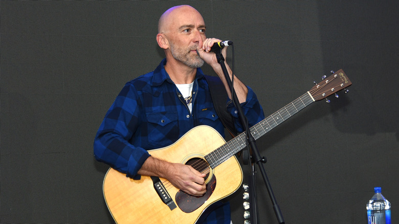 Ed Kowalczyk speaking mic acoustic guitar