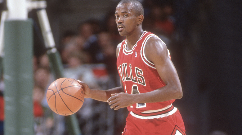 Craig Hodges dribbling the ball