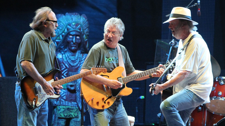 buffalo springfield plays at bonnaroo in 2011