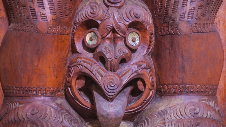 maori carving