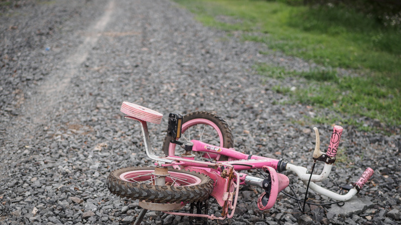 Abandoned bicycle