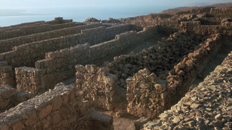 stone walls in Jerusalem