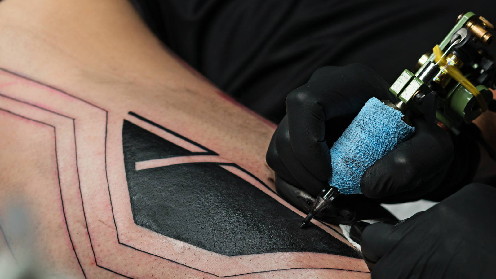 Scientists explore chemistry of tattoo inks amid growing safety concerns   Ars Technica