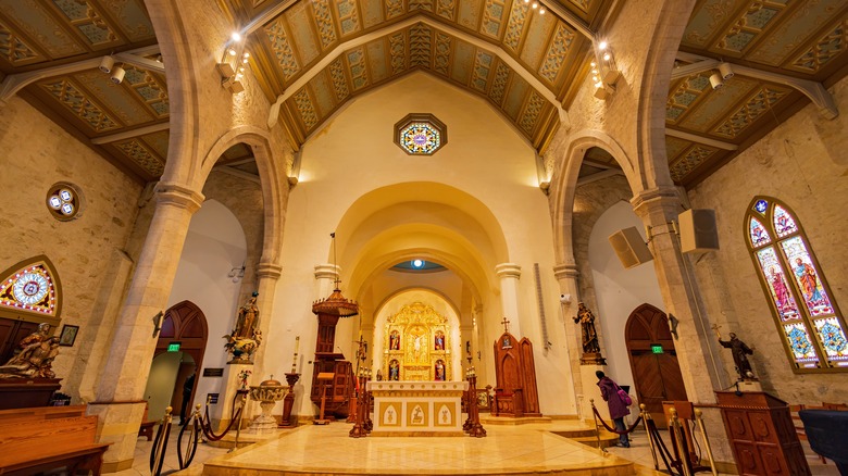 Inside the San Fernando Cathedral