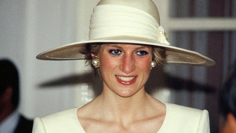 Princess Diana in white hat