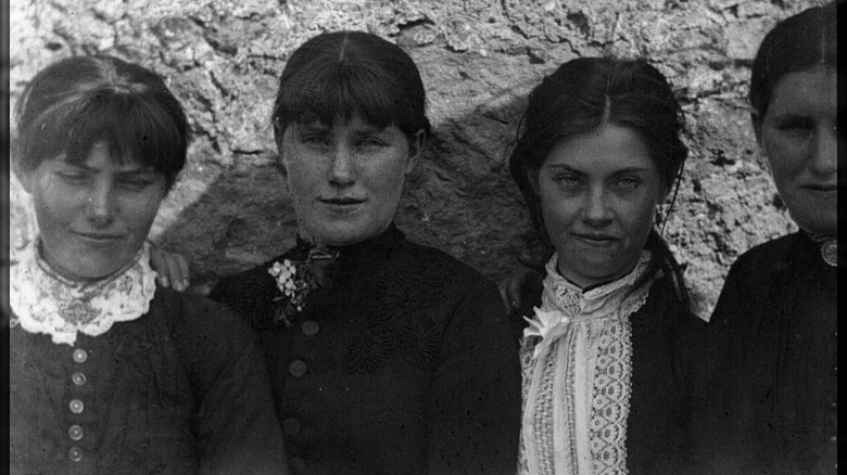 O'Halloran Sisters in 1887