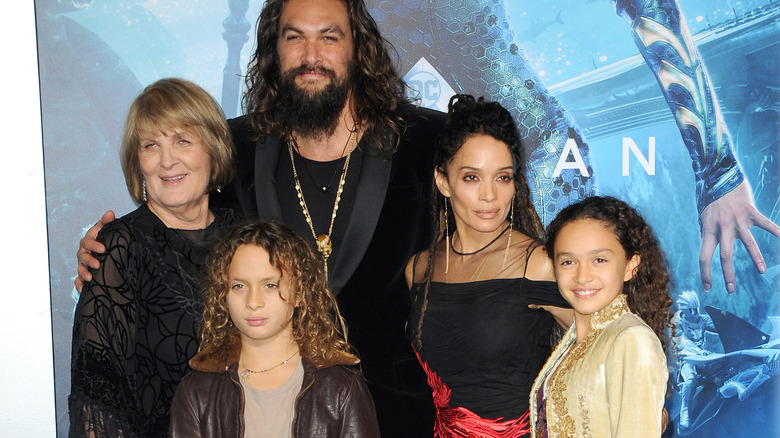 jason momoa lisa bonet and their children at an event