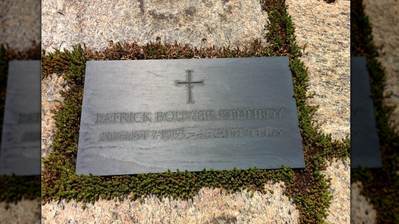 Patrick Bouvier Kennedy grave