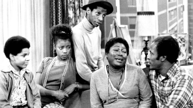 cast of Good Times on couch