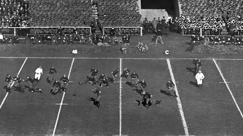 College football game 1920s 