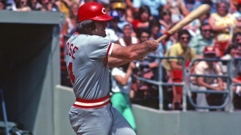 Pete Rose at bat