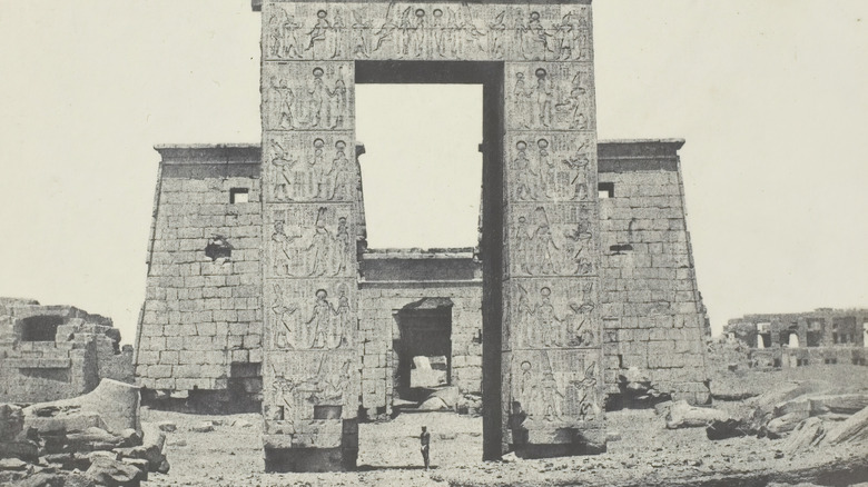 temple of khonsu