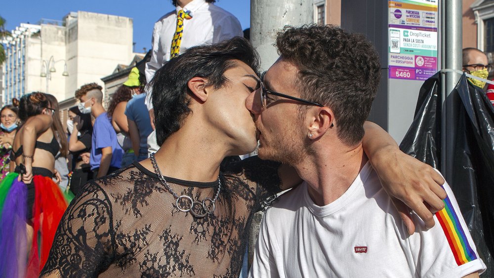 Two men kiss during gay pride in Itality