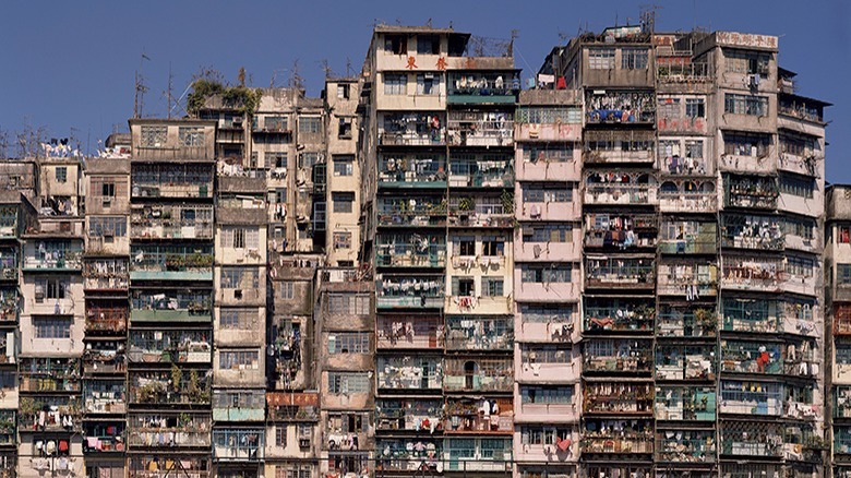 Kowloon Walled City side view