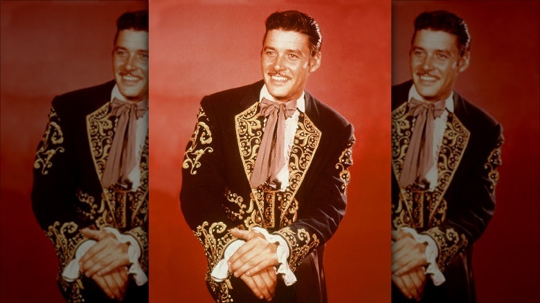 guy williams grinning as zorro