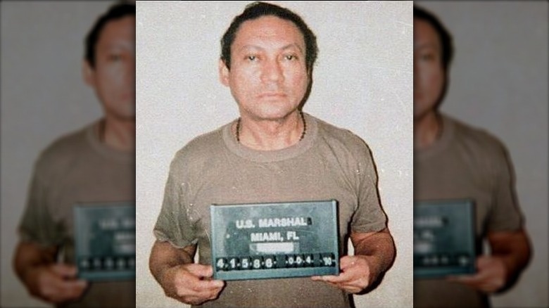 Manuel Noriega mugshot