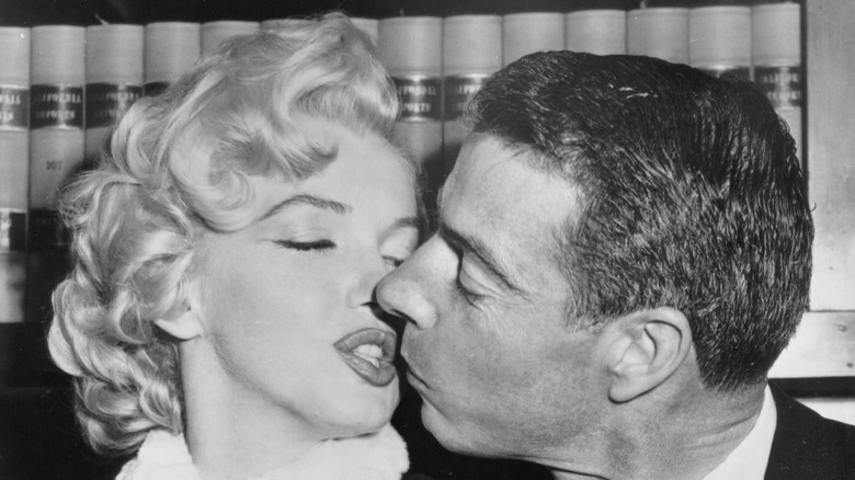 Marilyn Monroe and Joe DiMaggio