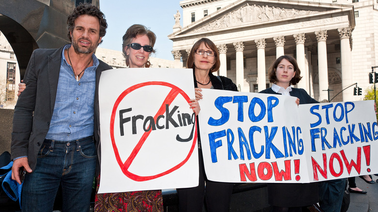 Mark Ruffalo stop fracking protest