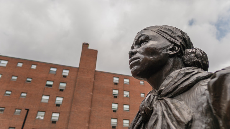 Harriet Tubman statue