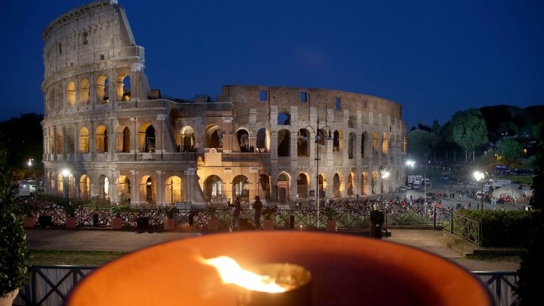 greek coliseum